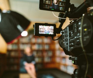 Les avantages de travailler avec une agence de production vidéo pour votre entreprise